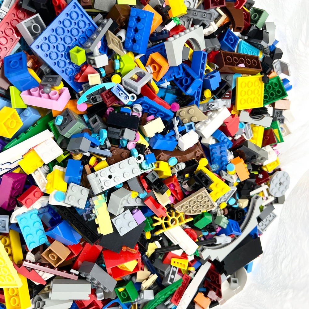 LEGO Bulk Mixed Lot Assorted Bricks Baseplates Pieces 5 lbs Multicolor
